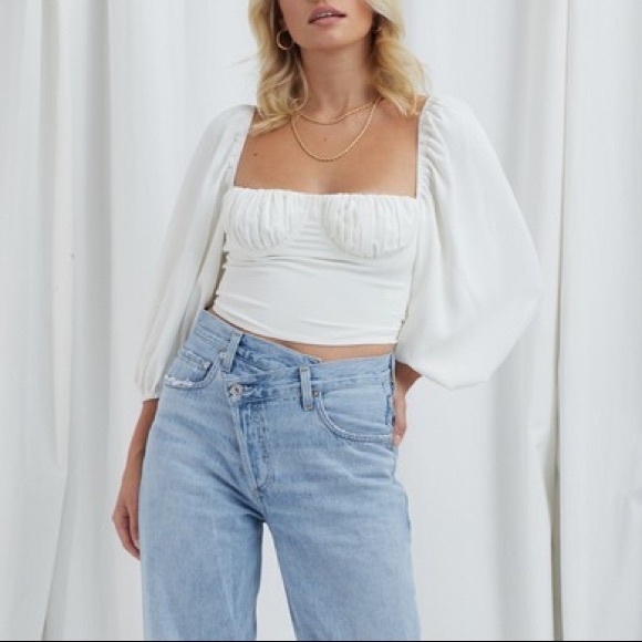 White Puff Sleeve Ruched Crop Top - Picture 5 of 12